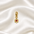 pendentif sur soie blanche 1