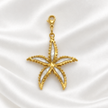 pendentif sur soie blanche 1