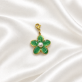 pendentif sur soie blanche 2