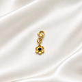 pendentif sur soie blanche 2