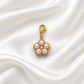 pendentif sur soie blanche 4