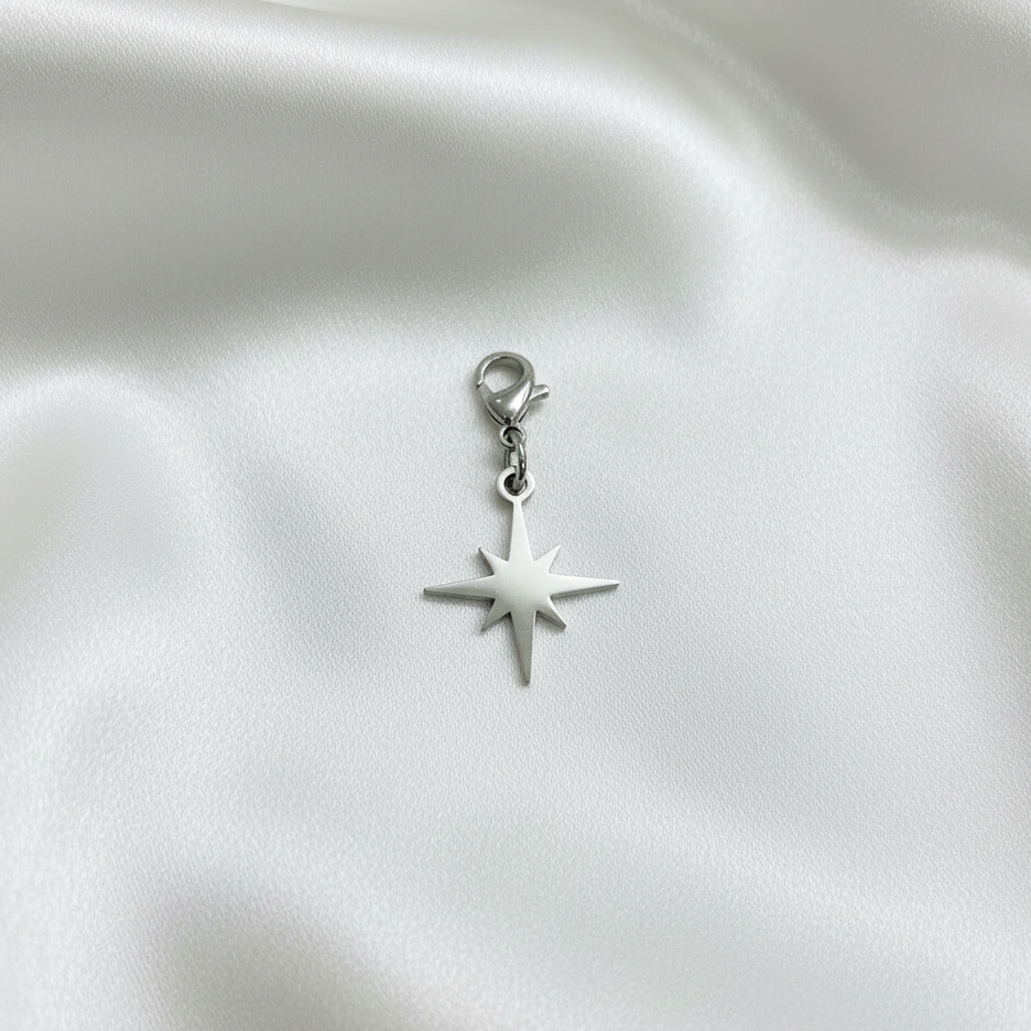 Pendentif étoile polaire argentée lumineuse