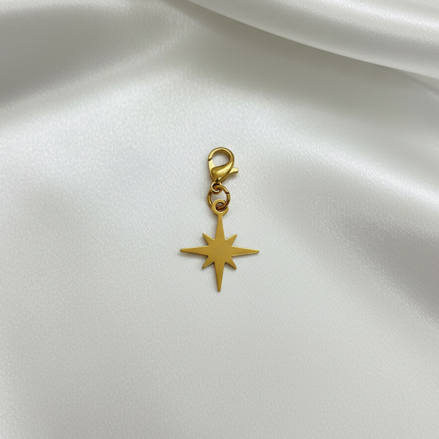 Pendentif étoile polaire dorée