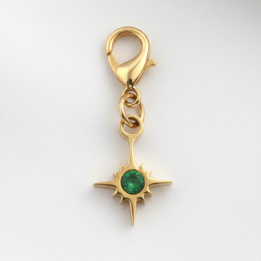 Pendentif étoile verte